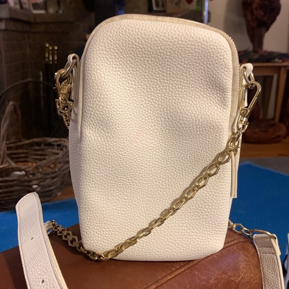 HOUSE OF HARLOW 1960 LUXE WHITE PEBBLED CROSSBODY BAG, CARD HOLDER, GOLD CHAINS - Picture 6 of 14
